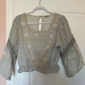 Women’s blouse